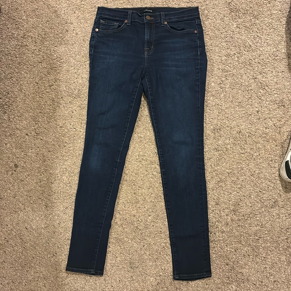 J Brand Sz 29 skinny jeans mid rise